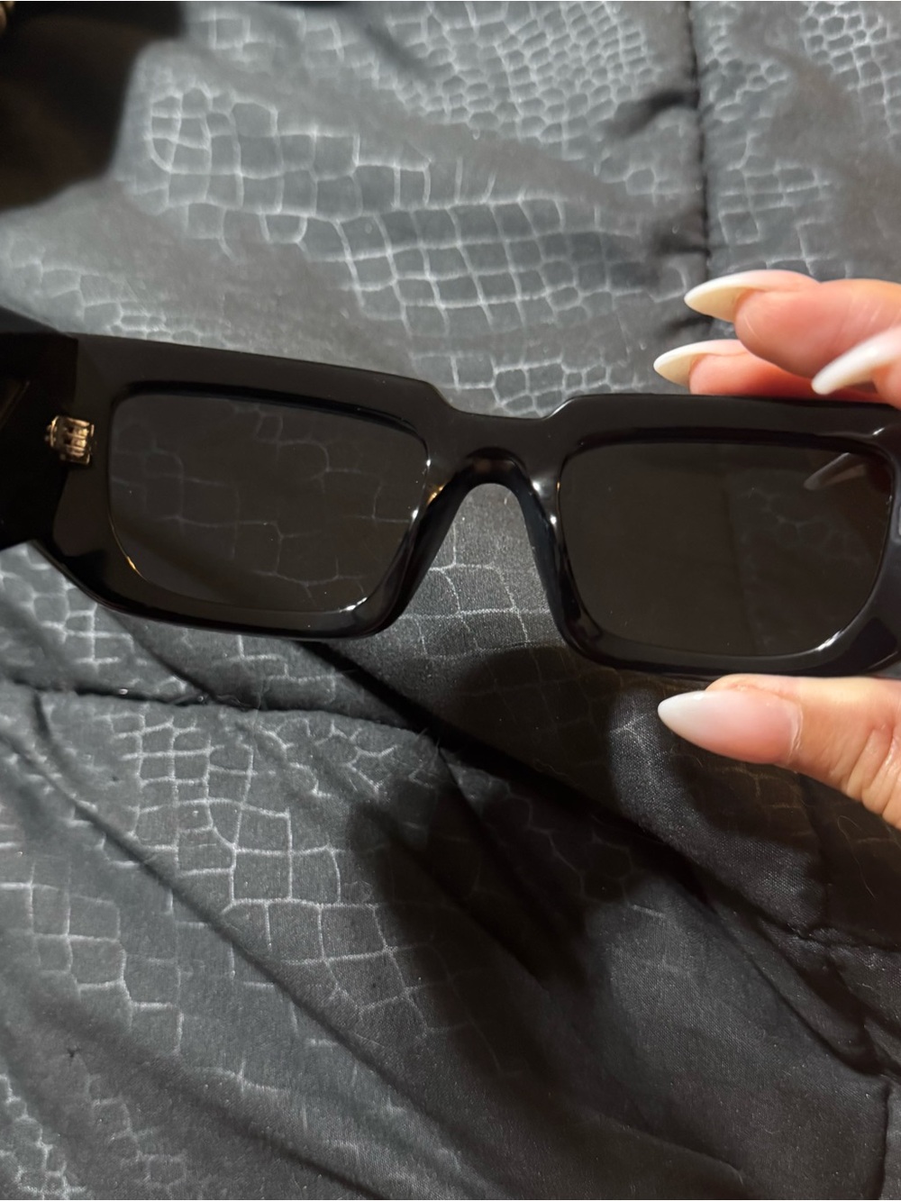 PRADA SUNGLASSES - Picture 12 of 15